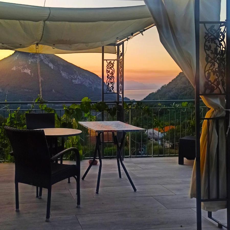 La Roccia Incantata Amalfi Coast Bed and Breakfast Vietri Buitenkant foto